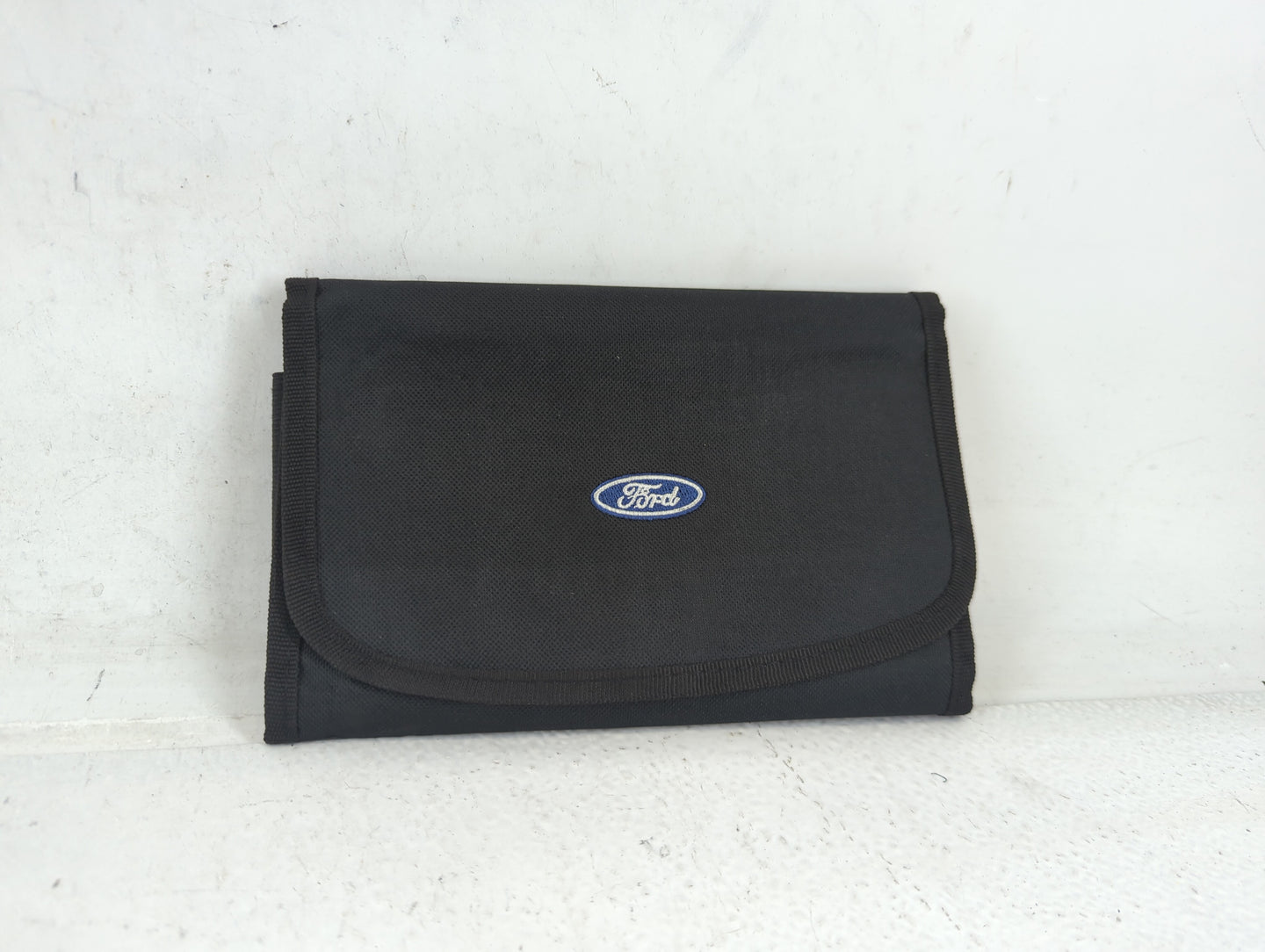 2014 Ford Fusion Owners Manual Book Guide P/N:EE5J19A321 AA OEM Used Auto Parts - Oemusedautoparts1.com