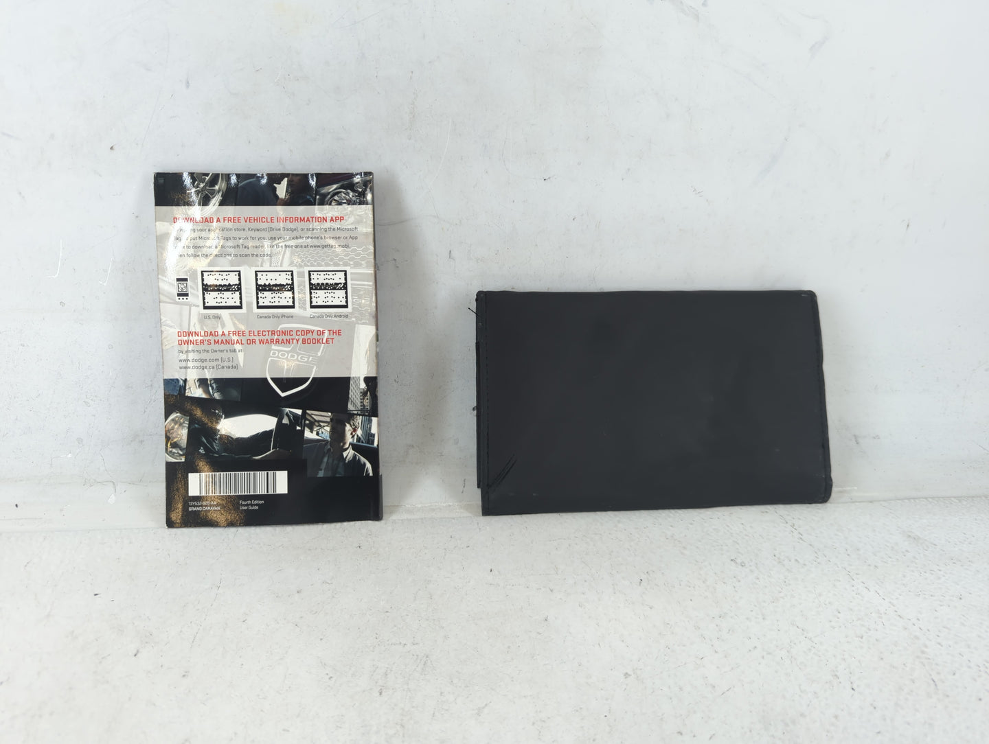 2013 Dodge Grand Caravan Owners Manual Book Guide P/N:13Y532-926-AA OEM Used Auto Parts - Oemusedautoparts1.com