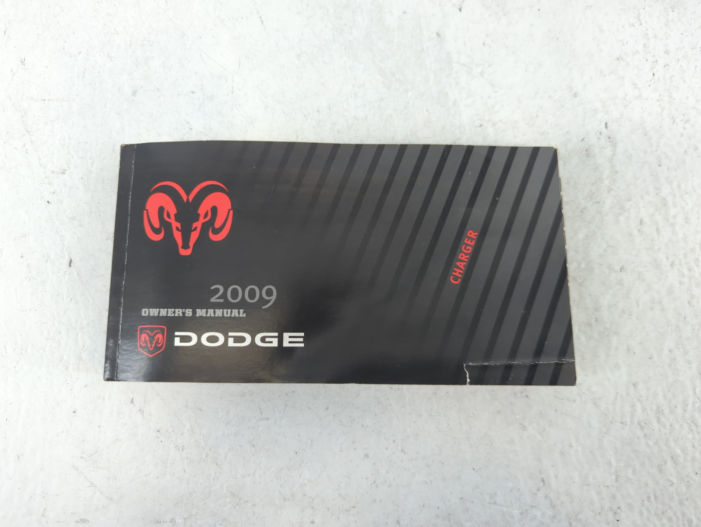 2009 Dodge Charger Owners Manual Book Guide P/N:81-226-0920 OEM Used Auto Parts - Oemusedautoparts1.com