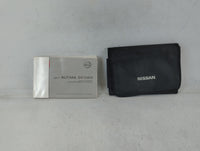 2017 Nissan Altima Owners Manual Book Guide P/N:OM17EA OL33U0 OEM Used Auto Parts - Oemusedautoparts1.com