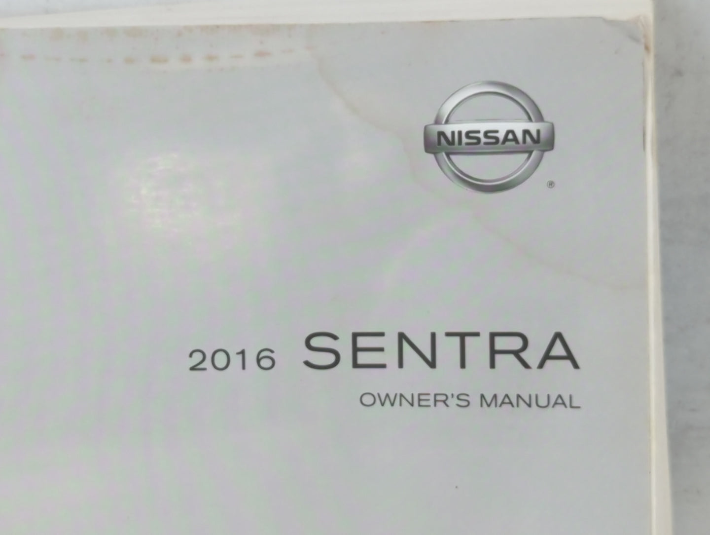 2016 Nissan Sentra Owners Manual Book Guide P/N:OM16EM 0B17U0 OEM Used Auto Parts - Oemusedautoparts1.com