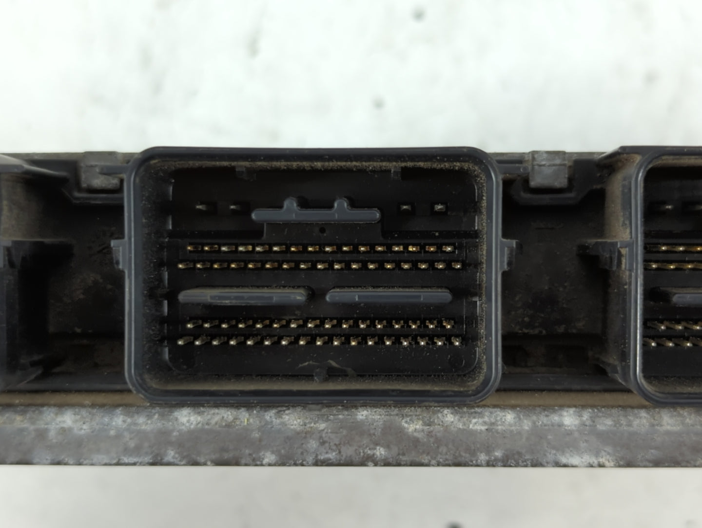 2013 Ford Fusion PCM Engine Control Computer ECU ECM PCU OEM P/N:DS7A-12A650-ACJ Fits OEM Used Auto Parts - Oemusedautoparts1.com