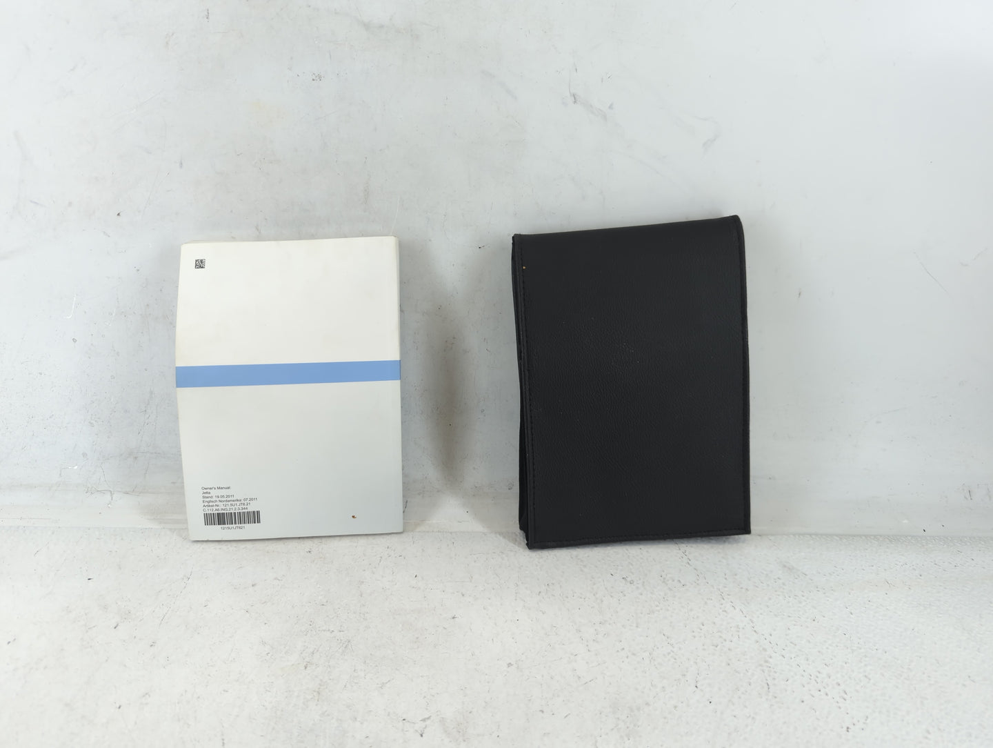 2012 Volkswagen Jetta Owners Manual Book Guide P/N:1215U1JT621 OEM Used Auto Parts - Oemusedautoparts1.com