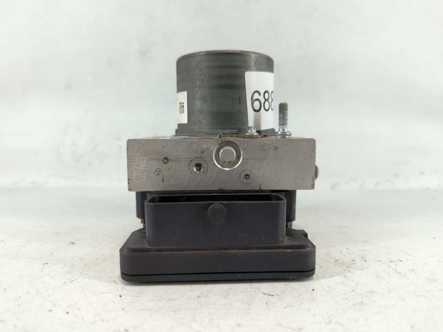 2015 Chrysler 200 ABS Pump Control Module Replacement P/N:P68232470AB Fits OEM Used Auto Parts - Oemusedautoparts1.com