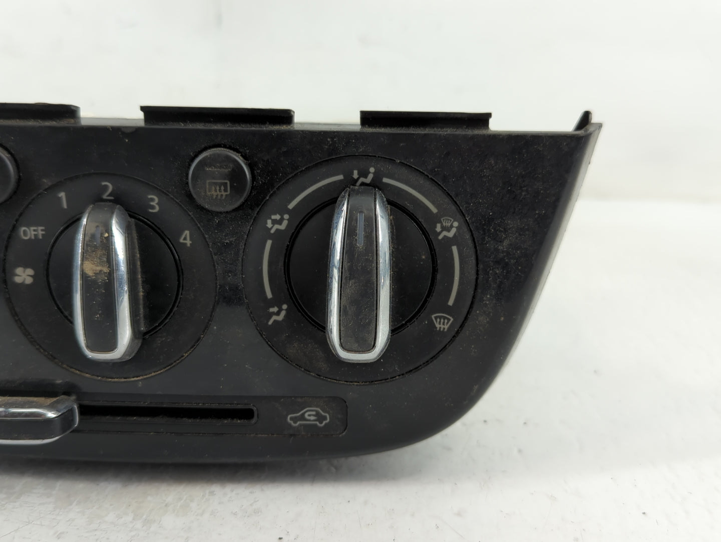 2018 Mitsubishi Mirage G4 Climate Control Module Temperature AC/Heater Replacement P/N:7820A869 Fits OEM Used Auto Parts - Oemusedautoparts1.com