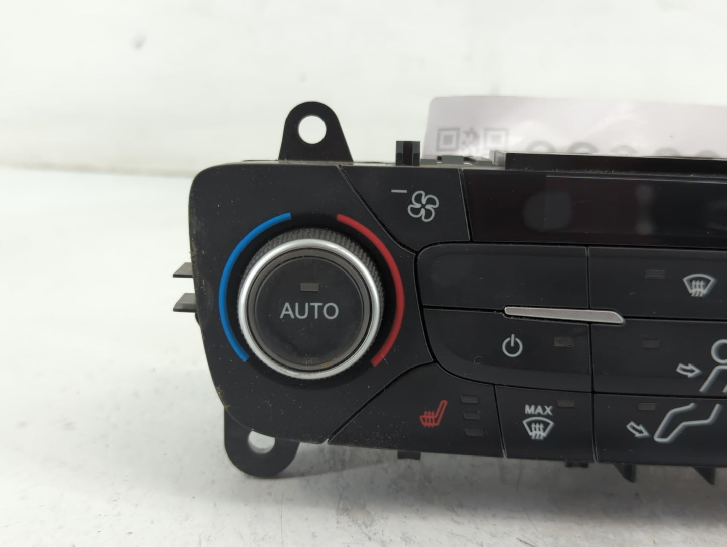 2018-2019 Ford Escape Climate Control Module Temperature AC/Heater Replacement P/N:GJ5T-18C612-CJ Fits Fits 2018 2019 OEM Used Auto Parts - Oemusedautoparts1.com