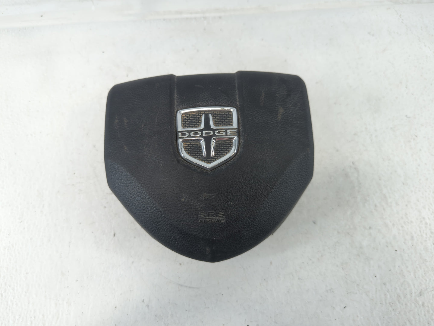 2012 Dodge Caravan Air Bag Driver Left Steering Wheel Mounted P/N:P1QK29DX9AG Fits Fits 2011 OEM Used Auto Parts - Oemusedautoparts1.com