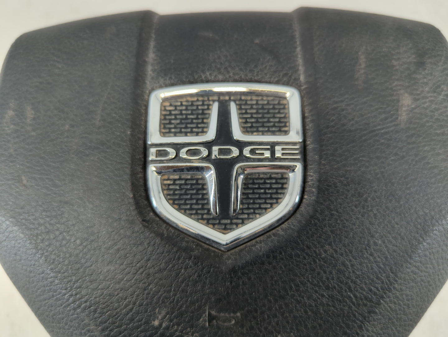 2012 Dodge Caravan Air Bag Driver Left Steering Wheel Mounted P/N:P1QK29DX9AG Fits Fits 2011 OEM Used Auto Parts - Oemusedautoparts1.com