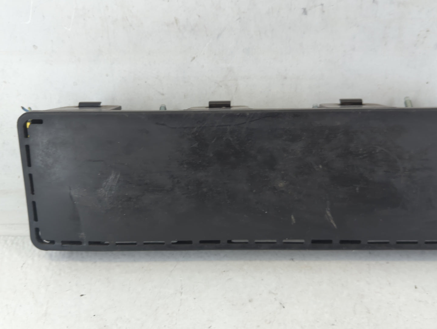 2012 Dodge Caravan Air Bag Driver Left Steering Wheel Mounted P/N:P05057771AD Fits OEM Used Auto Parts - Oemusedautoparts1.com