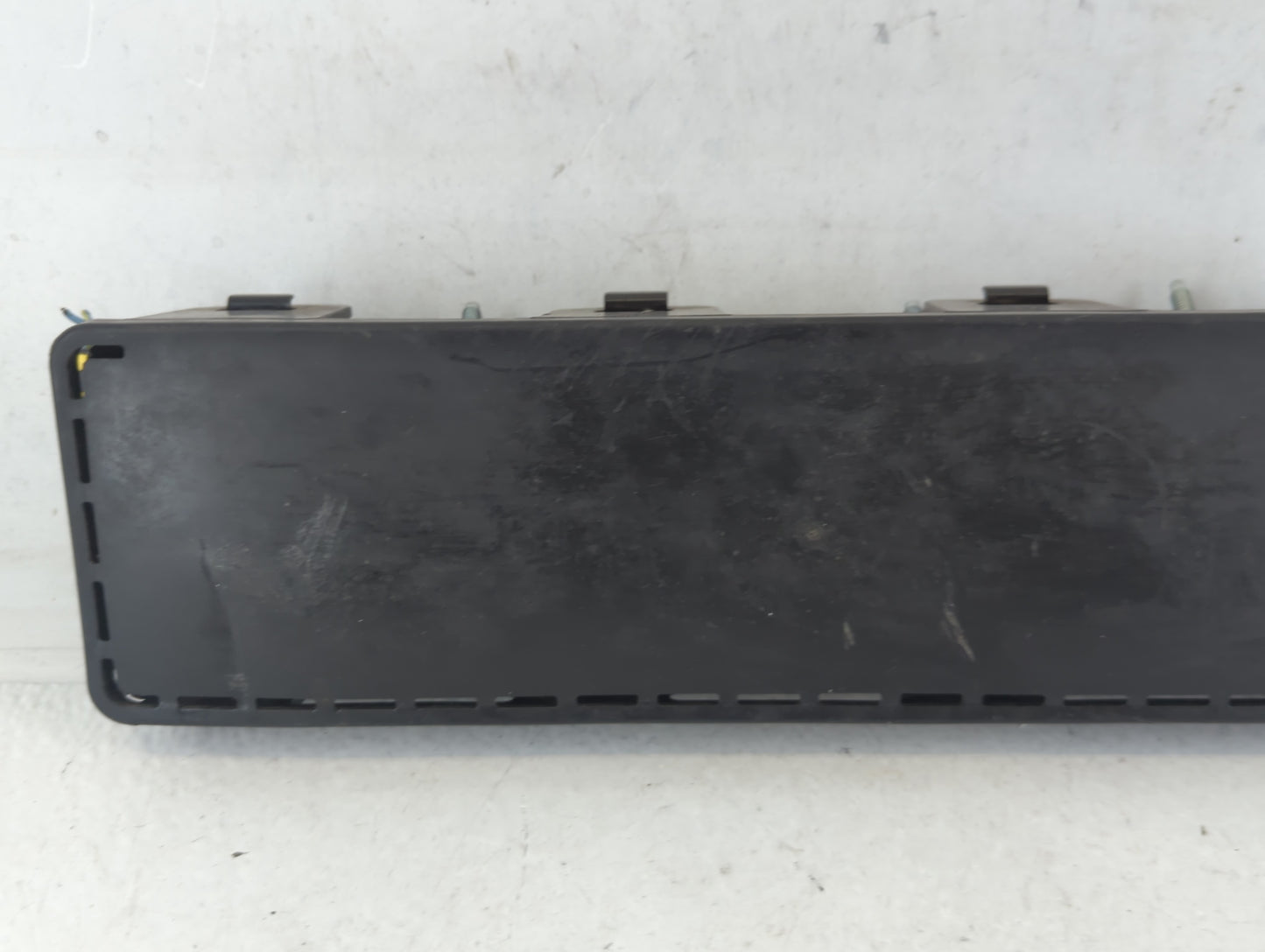 2012 Dodge Caravan Air Bag Driver Left Steering Wheel Mounted P/N:P05057771AD Fits OEM Used Auto Parts - Oemusedautoparts1.com