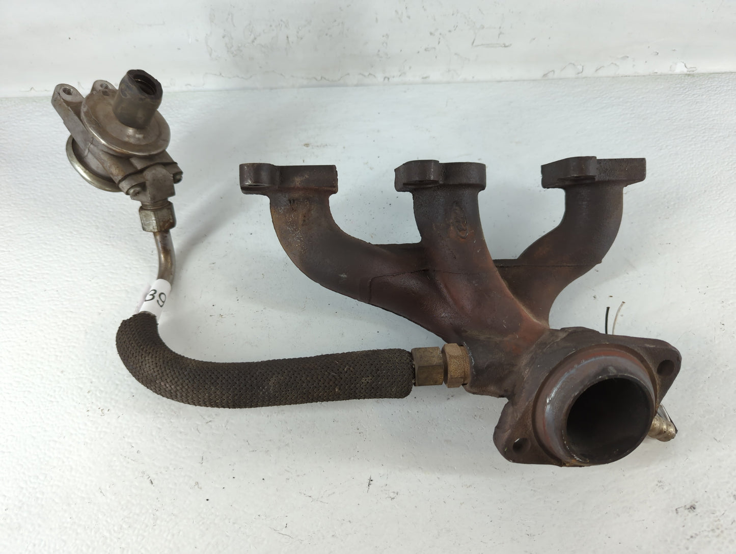 1971 Ford Mustang Turbocharger Exhaust Manifold With Turbo Charger - Oemusedautoparts1.com
