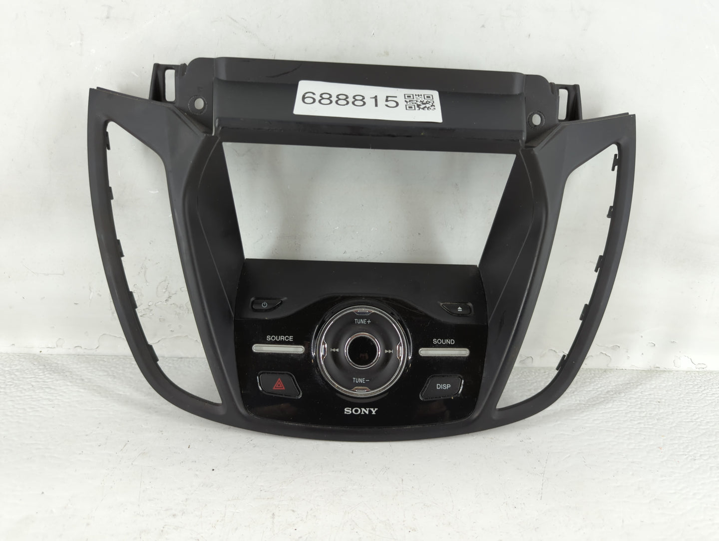 2017-2019 Ford Escape Radio AM FM Cd Player Receiver Replacement P/N:90156-092 Fits Fits 2017 2018 2019 OEM Used Auto Parts - Oemusedautoparts1.com