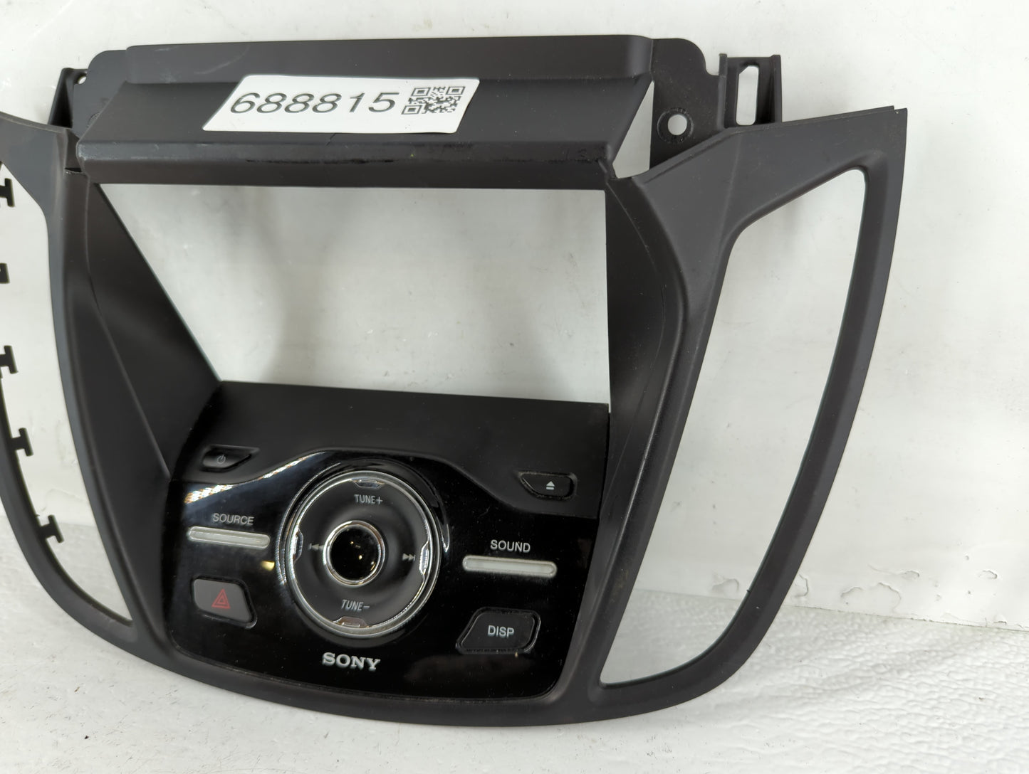 2017-2019 Ford Escape Radio AM FM Cd Player Receiver Replacement P/N:90156-092 Fits Fits 2017 2018 2019 OEM Used Auto Parts - Oemusedautoparts1.com