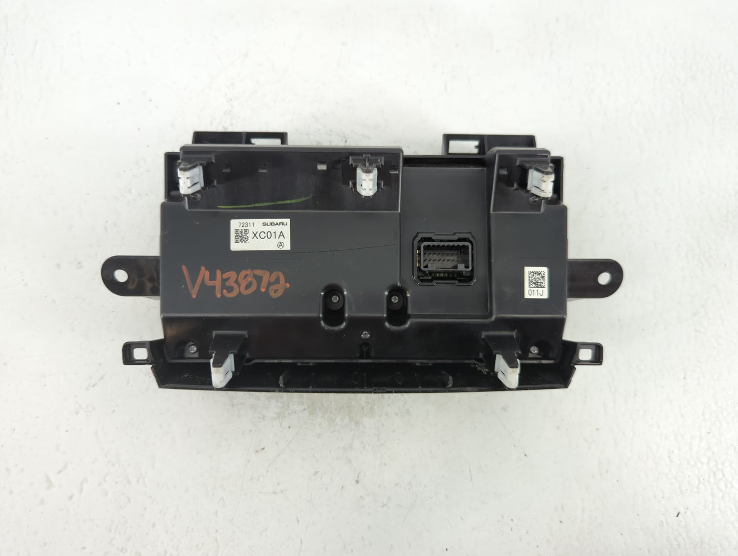 2020 Subaru Ascent Climate Control Module Temperature AC/Heater Replacement P/N:XC01A 72311 Fits OEM Used Auto Parts - Oemusedautoparts1.com