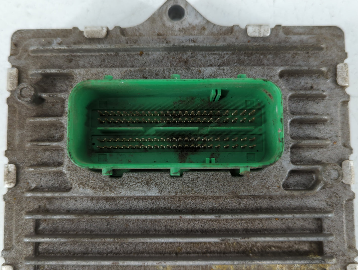 2016-2017 Chrysler 200 PCM Engine Control Computer ECU ECM PCU OEM P/N:P68258531AA Fits Fits 2016 2017 OEM Used Auto Parts - Oemusedautoparts1.com