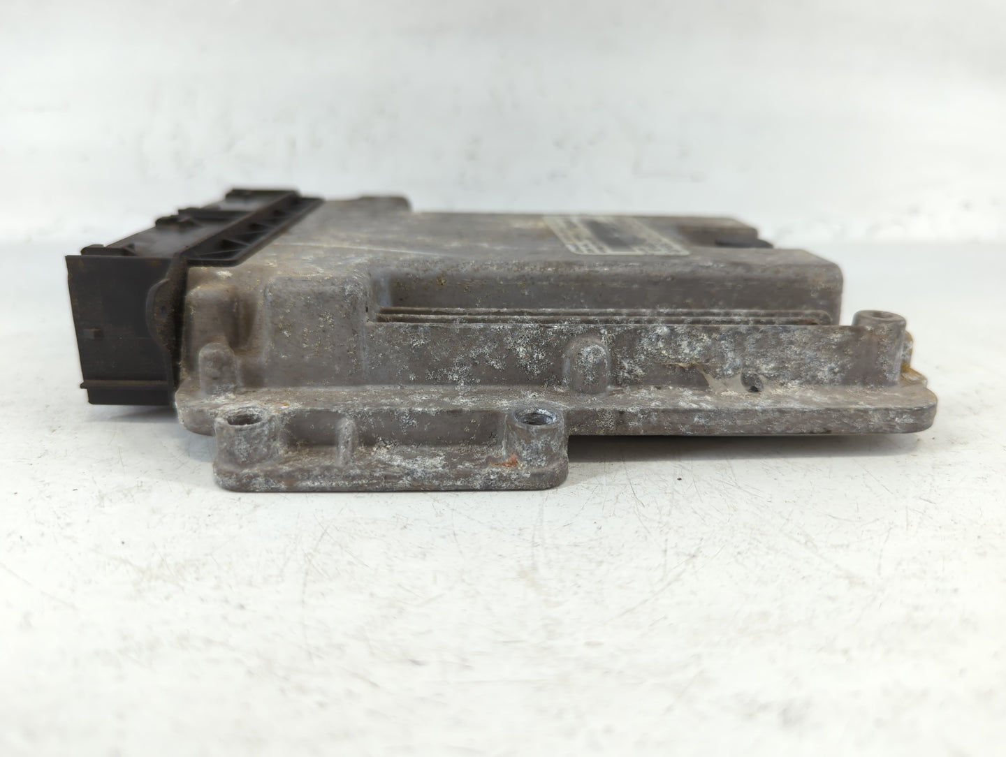 2014-2016 Ford Fusion PCM Engine Control Computer ECU ECM PCU OEM P/N:ES7A-12A650-DFD Fits Fits 2014 2015 2016 OEM Used Auto Parts - Oemusedautoparts1.com