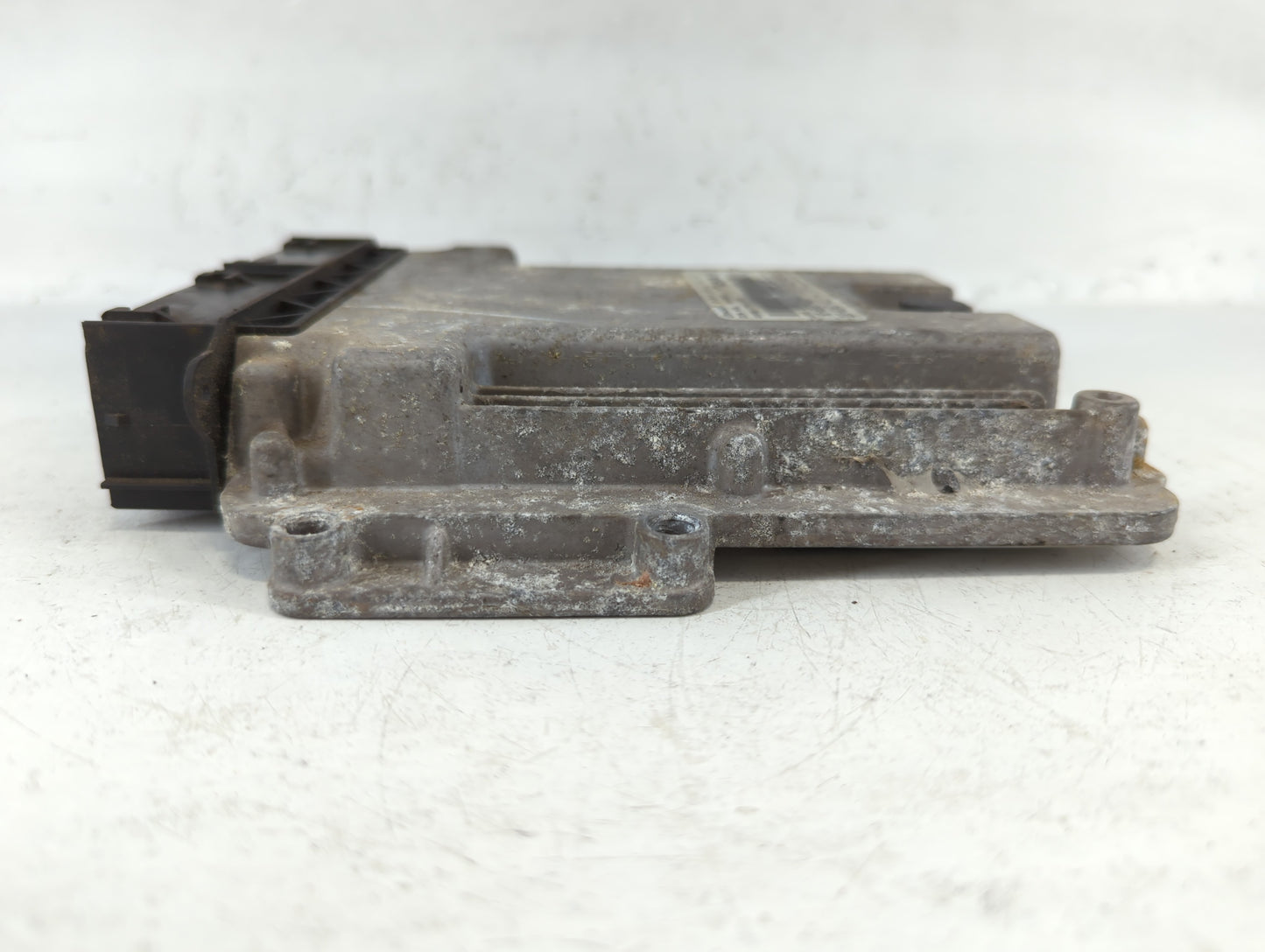 2014-2016 Ford Fusion PCM Engine Control Computer ECU ECM PCU OEM P/N:ES7A-12A650-DFD Fits Fits 2014 2015 2016 OEM Used Auto Parts - Oemusedautoparts1.com
