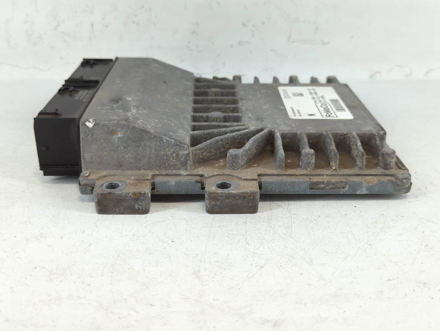 2016-2019 Ford Explorer PCM Engine Control Computer ECU ECM PCU OEM P/N:GB5A-12A650-BZA Fits Fits 2015 2016 2017 2018 2019 OEM Used Auto Parts - Oemusedautoparts1.com