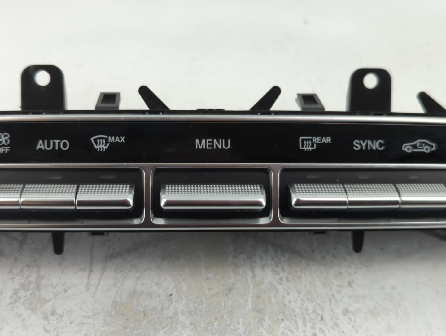 2017-2020 Mercedes-Benz E300 Climate Control Module Temperature AC/Heater Replacement P/N:A 213 905 47 07 Fits OEM Used Auto Parts - Oemusedautoparts1.com