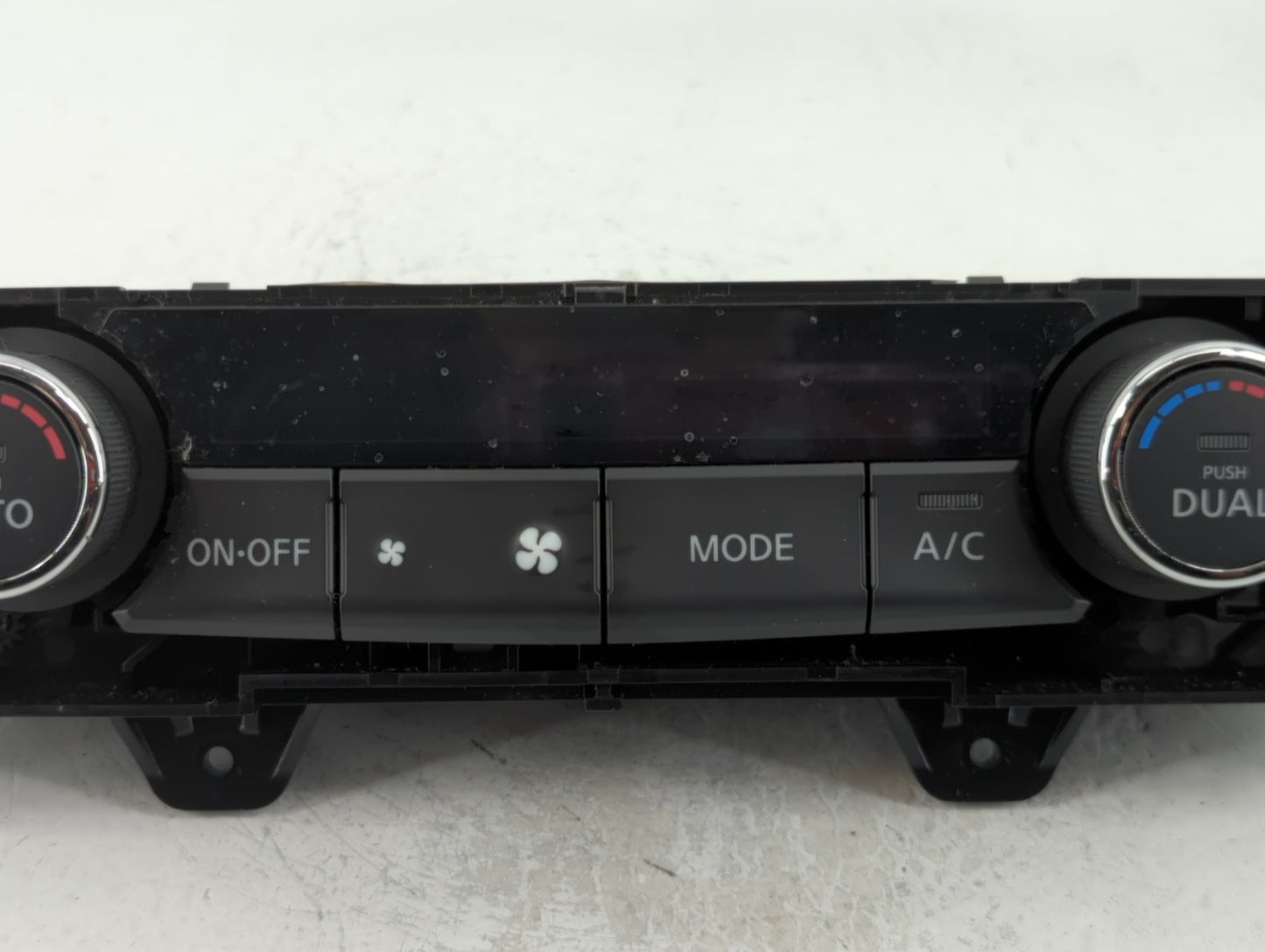 2016-2021 Nissan Maxima Climate Control Module Temperature AC/Heater Replacement P/N:E1062271 27500 4RA0A Fits OEM Used Auto Parts - Oemusedautoparts1.com