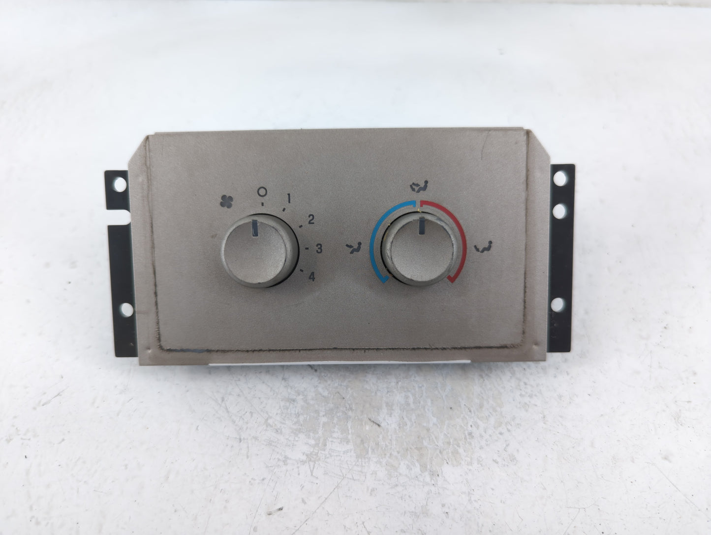 2008 Lincoln Navigator Climate Control Module Temperature AC/Heater Replacement P/N:7L74-19980-AC Fits OEM Used Auto Parts - Oemusedautoparts1.com