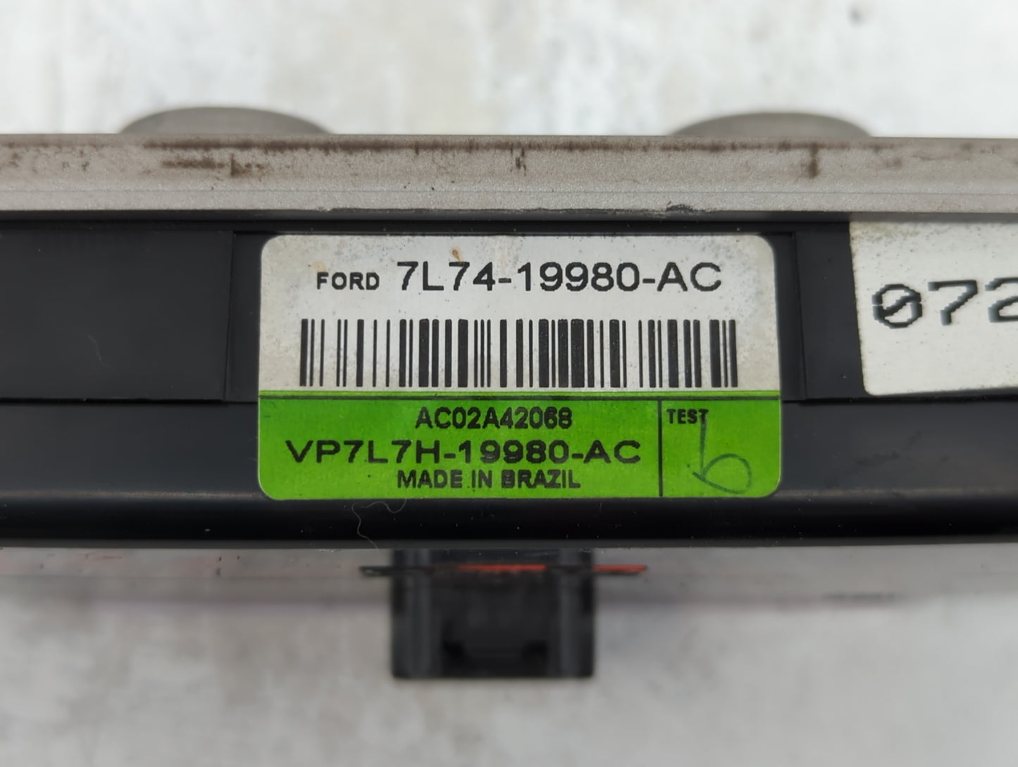 2008 Lincoln Navigator Climate Control Module Temperature AC/Heater Replacement P/N:7L74-19980-AC Fits OEM Used Auto Parts - Oemusedautoparts1.com