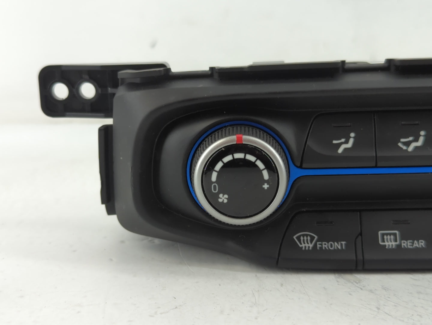 2019-2020 Hyundai Veloster Climate Control Module Temperature AC/Heater Replacement P/N:C20037-3430 JS MTC Fits Fits 2019 2020 OEM Used Auto Parts - Oemusedautoparts1.com