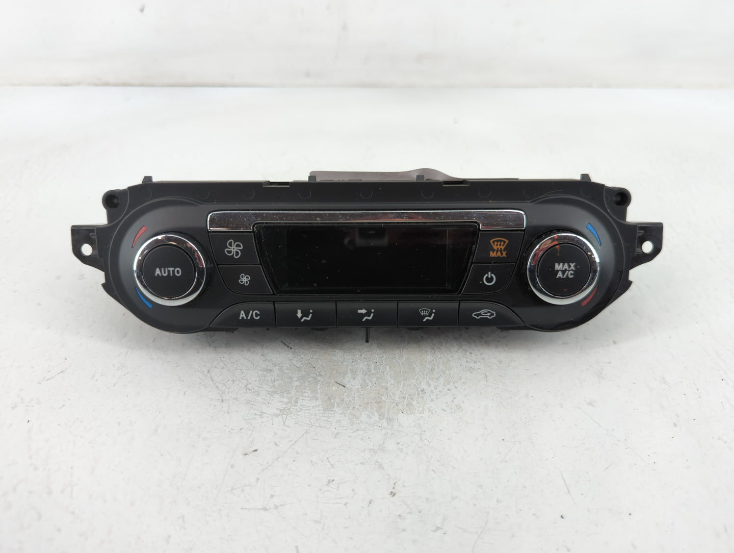 2013 Ford Escape Climate Control Module Temperature AC/Heater Replacement P/N:C23520537 CJ5T-18C612-AE Fits OEM Used Auto Parts - Oemusedautoparts1.com