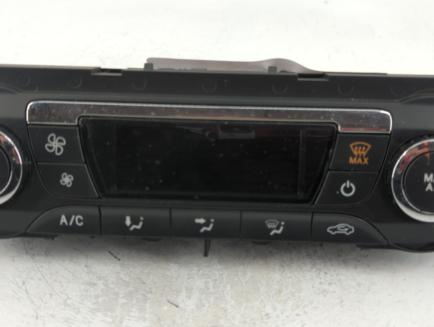2013 Ford Escape Climate Control Module Temperature AC/Heater Replacement P/N:C23520537 CJ5T-18C612-AE Fits OEM Used Auto Parts - Oemusedautoparts1.com