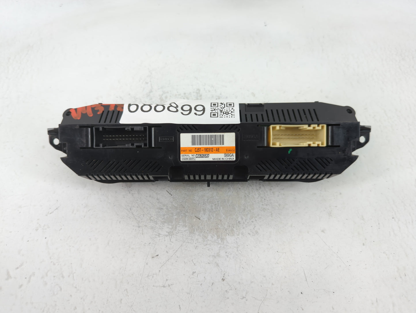 2013 Ford Escape Climate Control Module Temperature AC/Heater Replacement P/N:C23520537 CJ5T-18C612-AE Fits OEM Used Auto Parts - Oemusedautoparts1.com