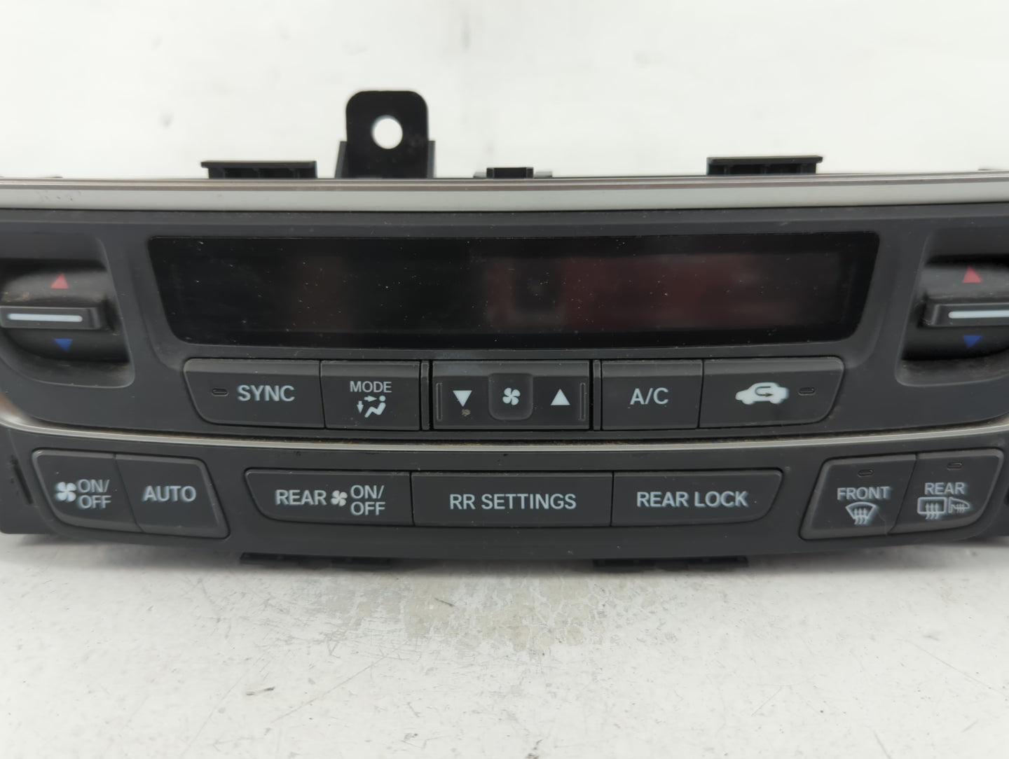 2019-2021 Honda Passport Climate Control Module Temperature AC/Heater Replacement P/N:2660A3 033632 Fits Fits 2019 2020 2021 OEM Used Auto Parts - Oemusedautoparts1.com