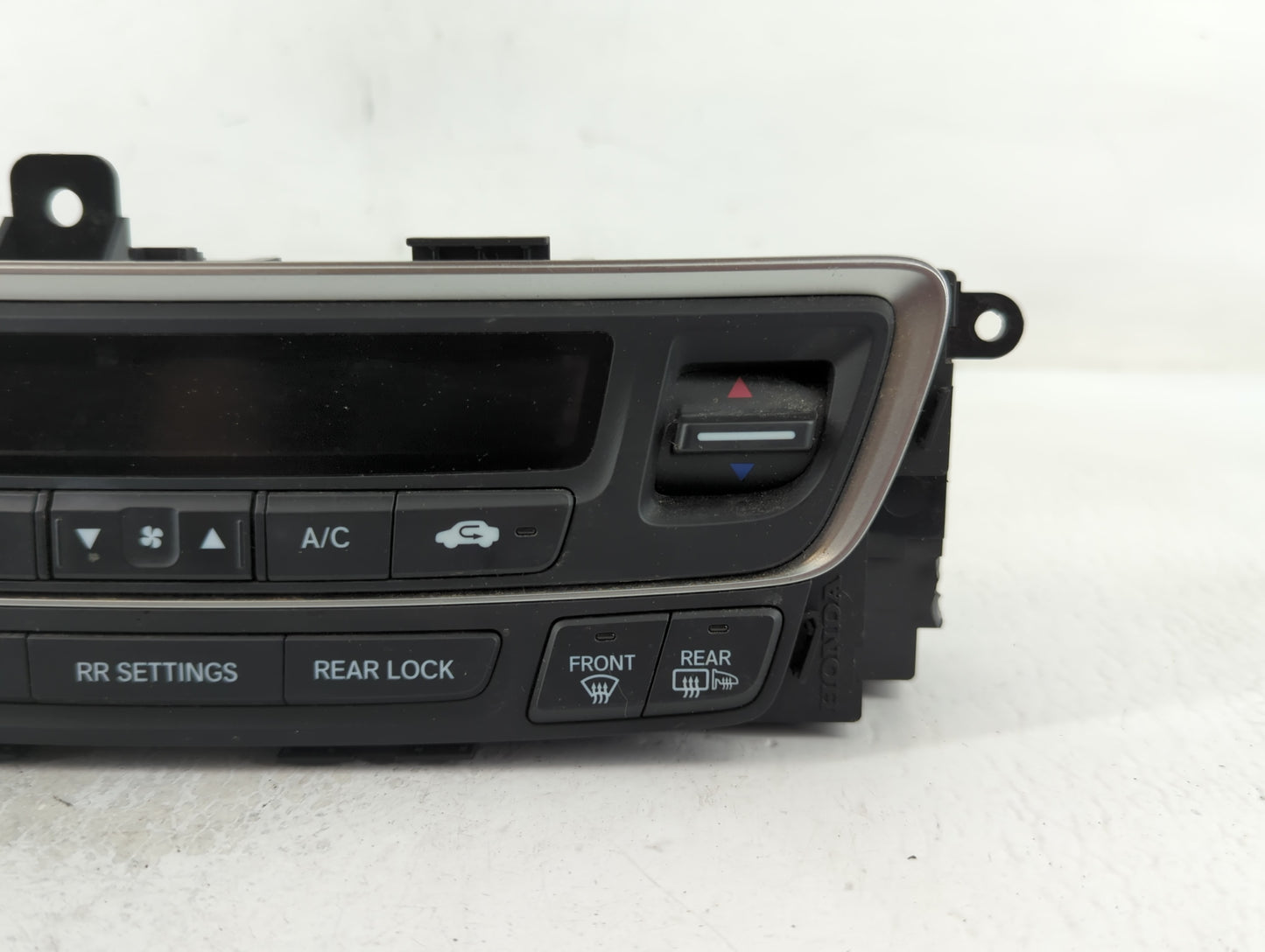2019-2021 Honda Passport Climate Control Module Temperature AC/Heater Replacement P/N:2660A3 033632 Fits Fits 2019 2020 2021 OEM Used Auto Parts - Oemusedautoparts1.com