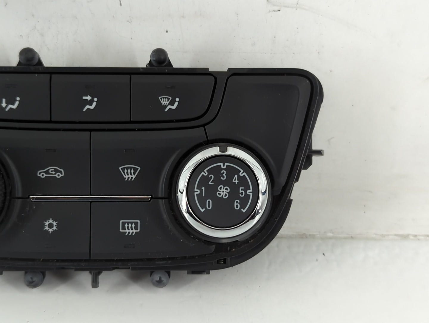2017-2021 Buick Encore Climate Control Module Temperature AC/Heater Replacement P/N:A2C1134980001 39081561 Fits OEM Used Auto Parts - Oemusedautoparts1.com