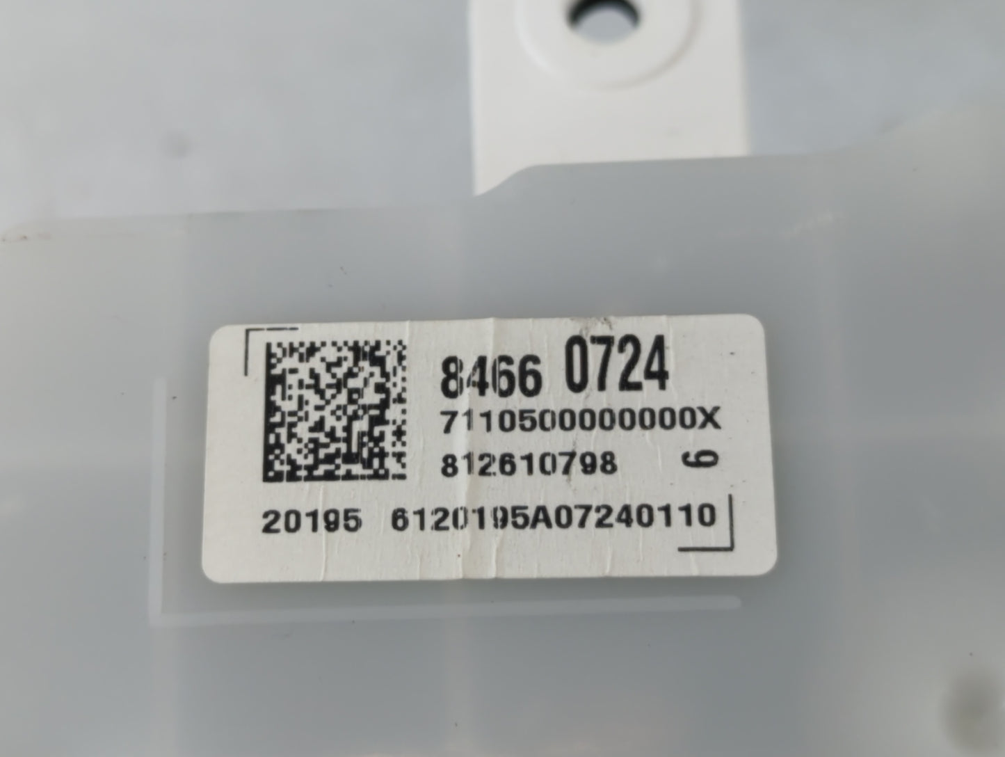 2020-2021 Chevrolet Malibu Instrument Cluster Speedometer Gauges P/N:84660724 Fits Fits 2020 2021 OEM Used Auto Parts - Oemusedautoparts1.com