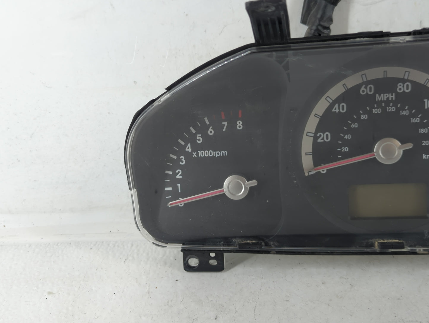 2007 Kia Sportage Instrument Cluster Speedometer Gauges P/N:E105 94001-1F051 Fits OEM Used Auto Parts - Oemusedautoparts1.com