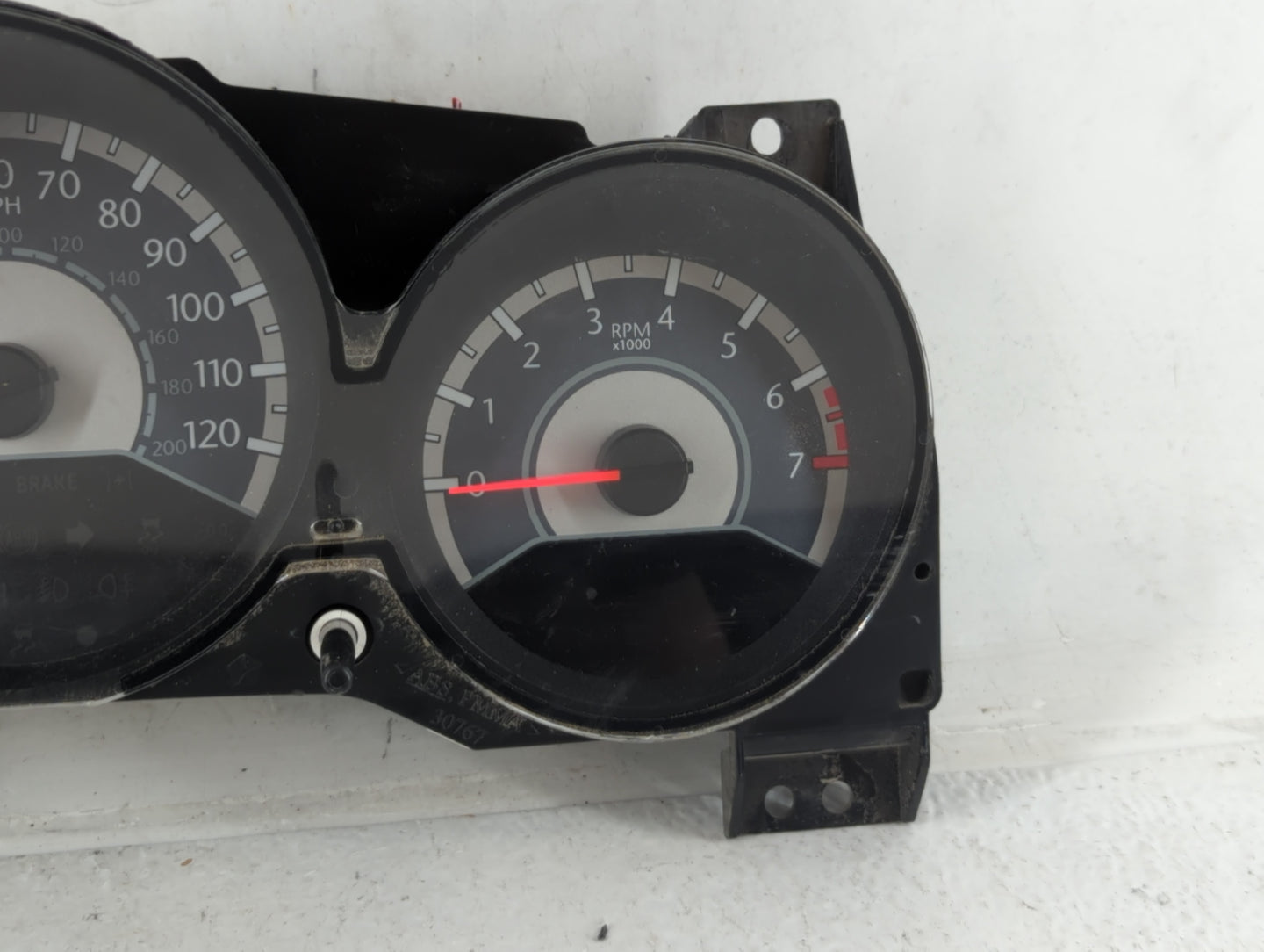 2011-2014 Chrysler 200 Instrument Cluster Speedometer Gauges P/N:P56046514AH Fits Fits 2011 2012 2013 2014 OEM Used Auto Parts - Oemusedautoparts1.com