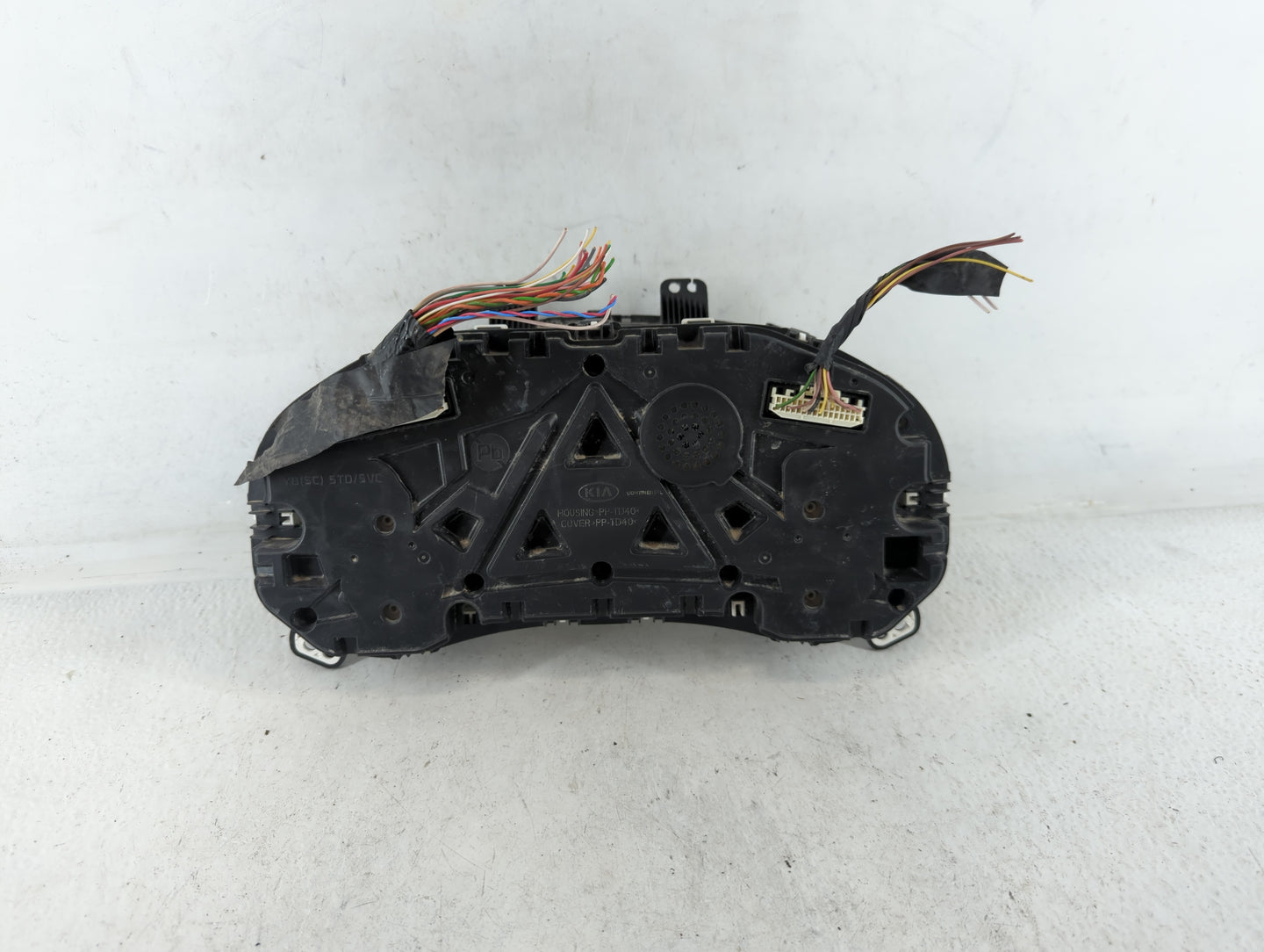 2019-2020 Kia Rio Instrument Cluster Speedometer Gauges P/N:94001 H9220 Fits Fits 2019 2020 OEM Used Auto Parts - Oemusedautoparts1.com