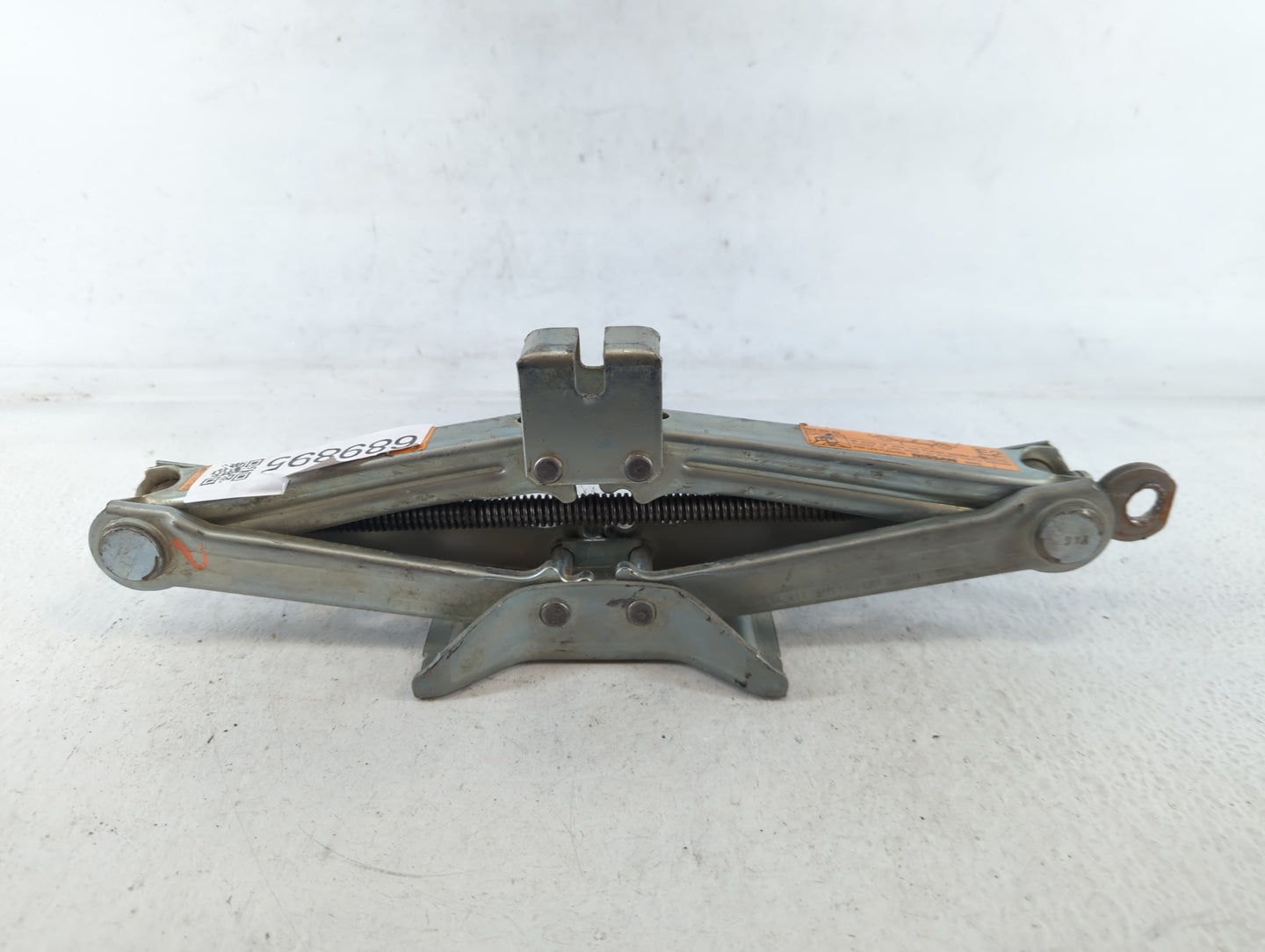 2007 Nissan Altima Spare Scissor Car Jack - Oemusedautoparts1.com