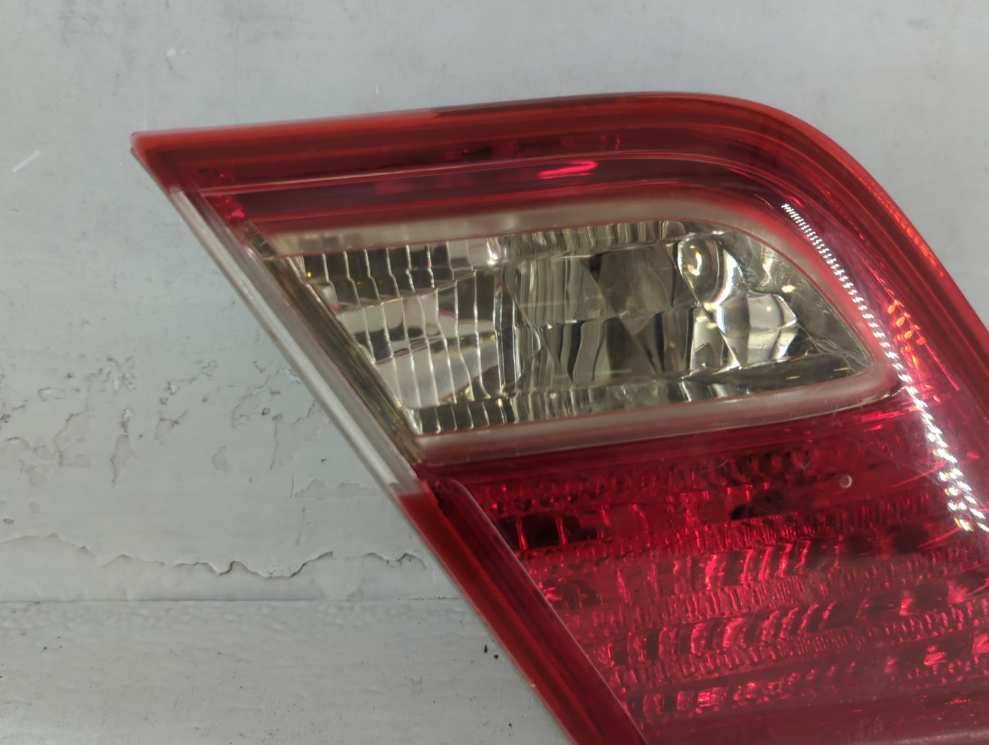 2007-2009 Toyota Camry Tail Light Assembly Passenger Right OEM Fits Fits 2007 2008 2009 OEM Used Auto Parts - Oemusedautoparts1.com