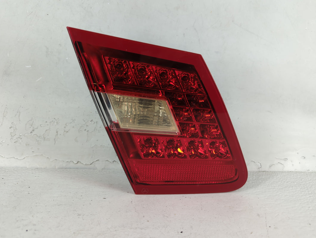 2010-2013 Mercedes-Benz E350 Tail Light Assembly Passenger Right OEM P/N:A2129060158 Fits Fits 2010 2011 2012 2013 OEM Used Auto Parts