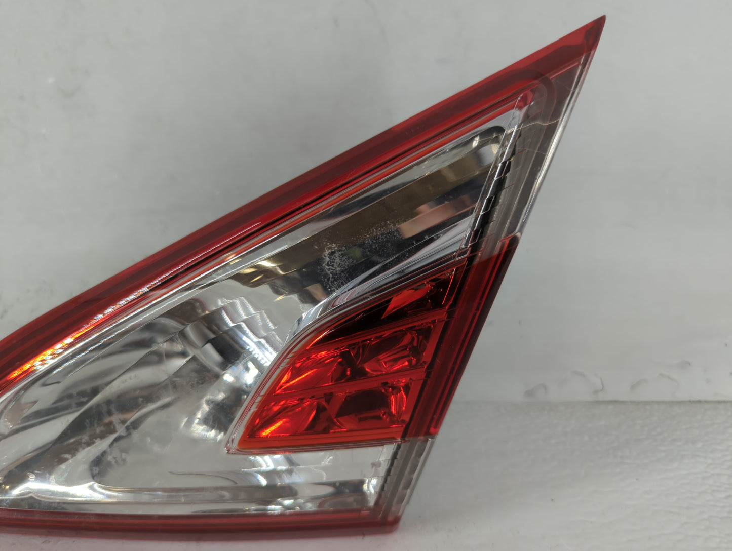 2011-2014 Nissan Murano Tail Light Assembly Driver Left OEM Fits Fits 2011 2012 2013 2014 OEM Used Auto Parts - Oemusedautoparts1.com