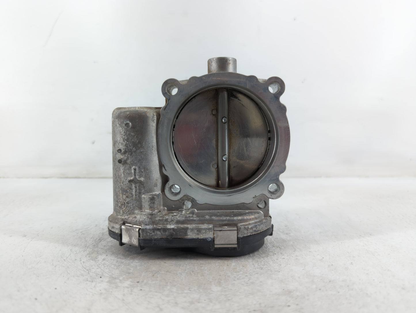 2011-2022 Dodge Challenger Throttle Body P/N:05184349AE Fits Fits 2011 2012 2013 2014 2015 2016 2017 2018 2019 2020 2021 2022 OEM Used Auto Parts - Oemusedautoparts1.com