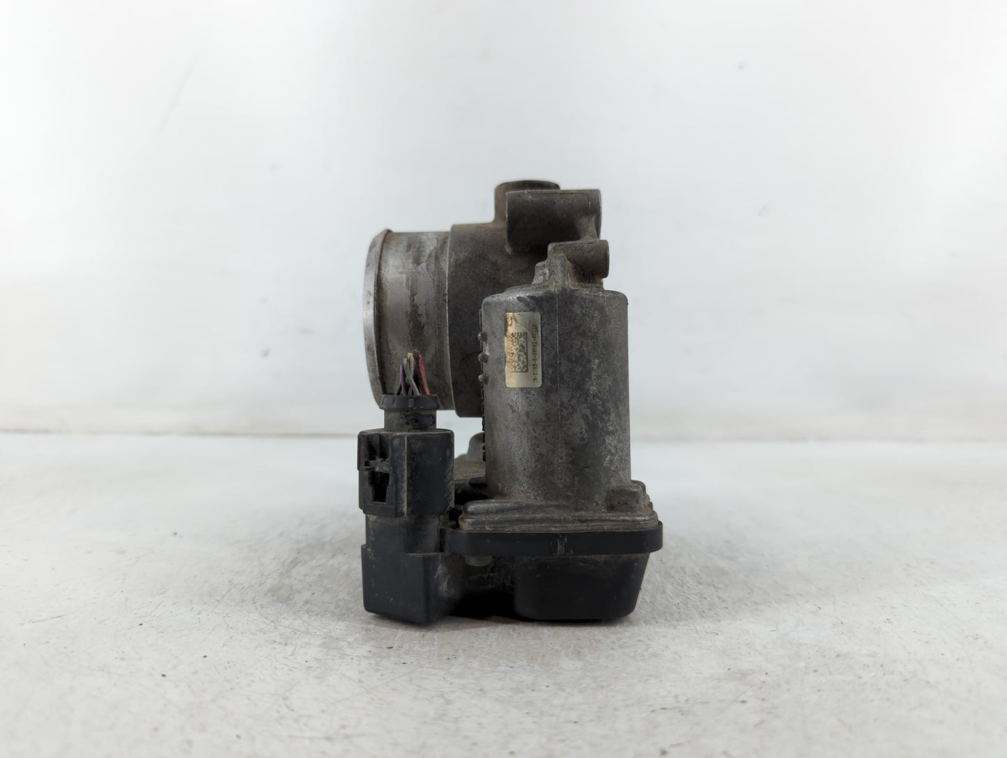 2005-2016 Audi A4 Throttle Body P/N:29 003 14 121 06F 133 062 G Fits OEM Used Auto Parts - Oemusedautoparts1.com