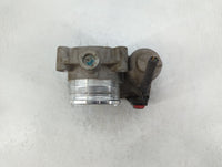 2012-2013 Ford Focus Throttle Body P/N:0 280 750 586 Fits Fits 2012 2013 2014 2015 2016 2017 OEM Used Auto Parts - Oemusedautoparts1.com