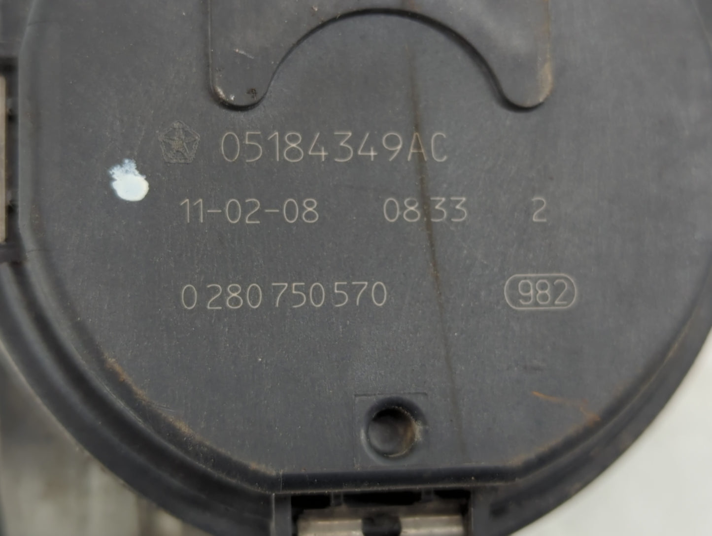 2011-2022 Chrysler 300 Throttle Body P/N:05184349AC 0 280 750 570 Fits OEM Used Auto Parts - Oemusedautoparts1.com