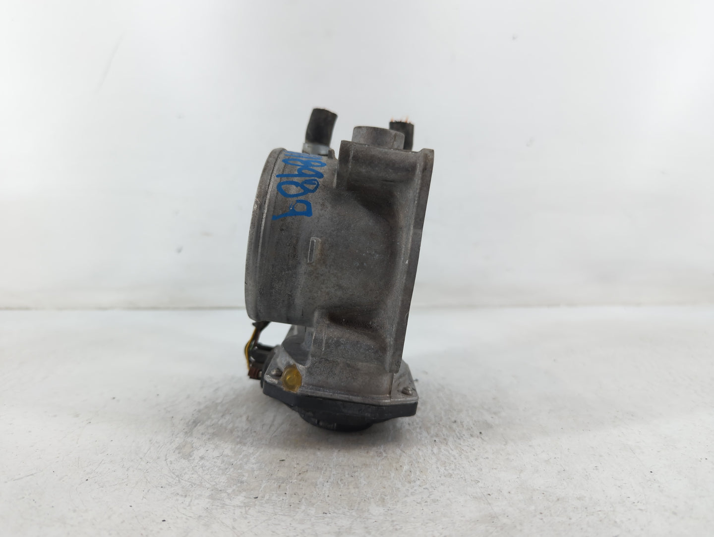 2007-2017 Toyota Camry Throttle Body P/N:22030-31030 Fits OEM Used Auto Parts - Oemusedautoparts1.com