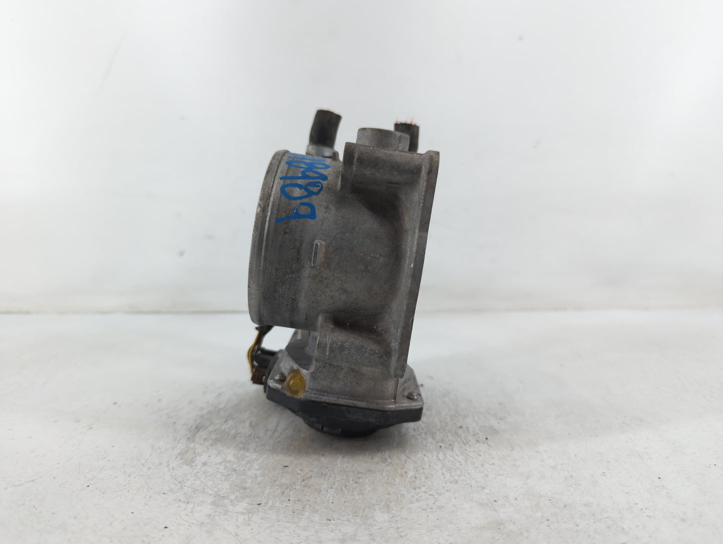 2007-2017 Toyota Camry Throttle Body P/N:22030-31030 Fits OEM Used Auto Parts - Oemusedautoparts1.com