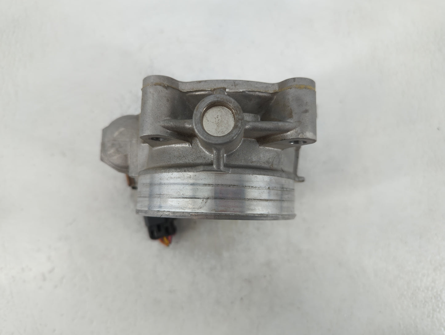 2006-2011 Buick Lucerne Throttle Body P/N:2800 RME87-2A Fits Fits 2006 2007 2008 2009 2010 2011 OEM Used Auto Parts - Oemusedautoparts1.com