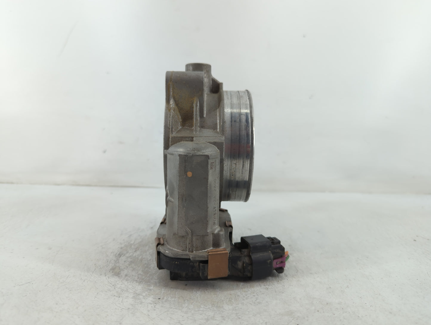 2006-2011 Buick Lucerne Throttle Body P/N:2800 RME87-2A Fits Fits 2006 2007 2008 2009 2010 2011 OEM Used Auto Parts - Oemusedautoparts1.com