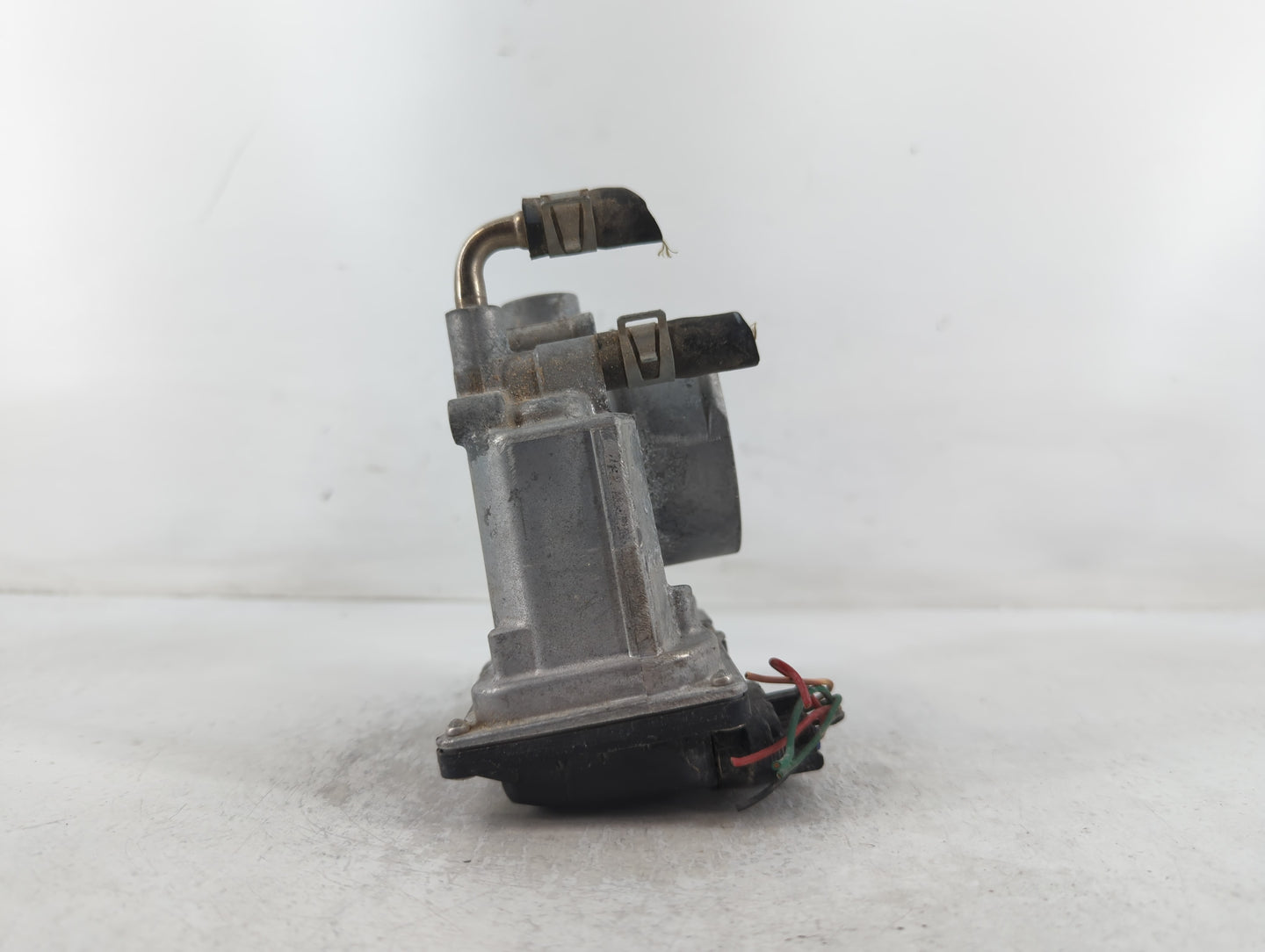 2019-2020 Nissan Altima Throttle Body P/N:04C22 00017 Fits Fits 2019 2020 OEM Used Auto Parts - Oemusedautoparts1.com